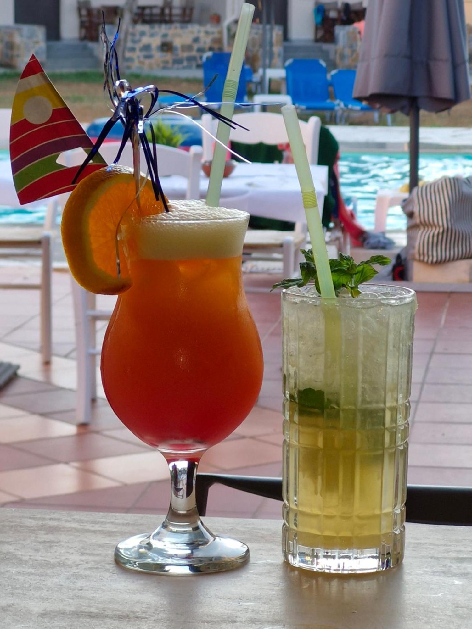 Creteco Hotel & Suites Goúrnes 外观 照片
